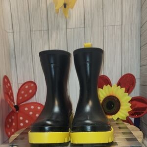 Gia Borghini‎ Couture Black and Yellow Rain Boots